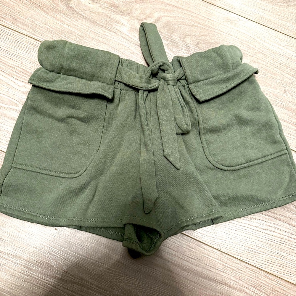 Soft fun shorts -light green size small